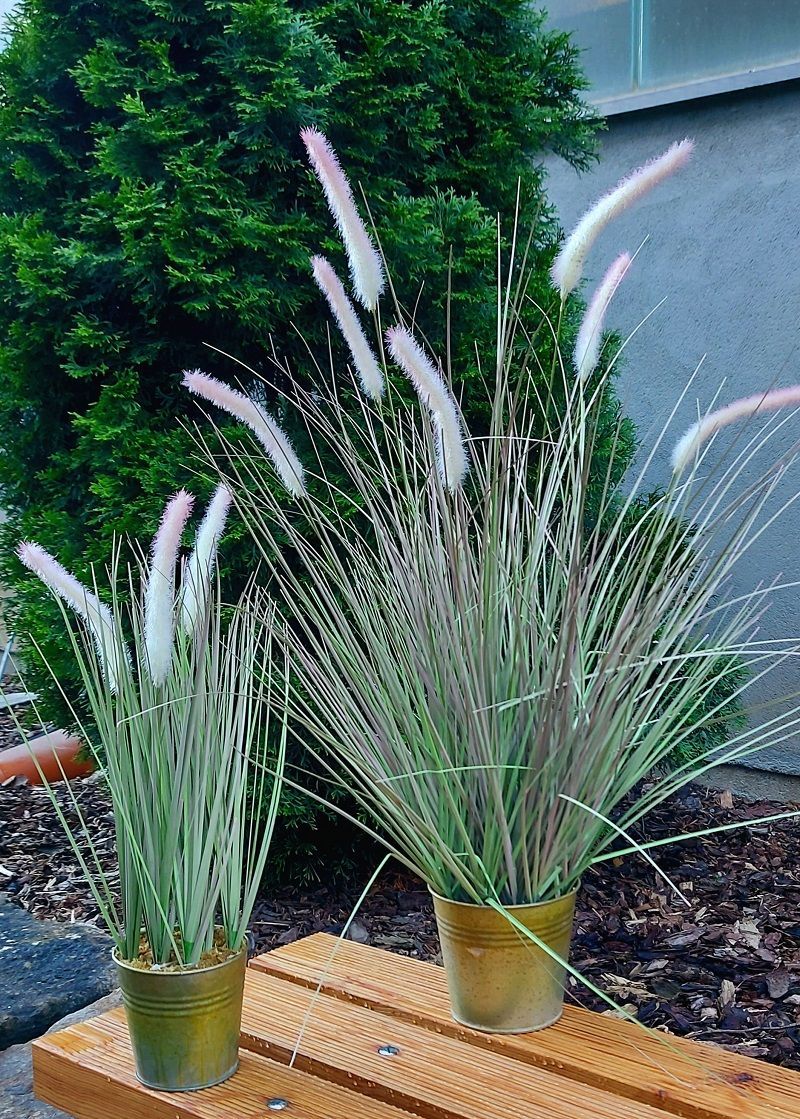 Plastic grass in a zinc pot, 80 cm, green-pink