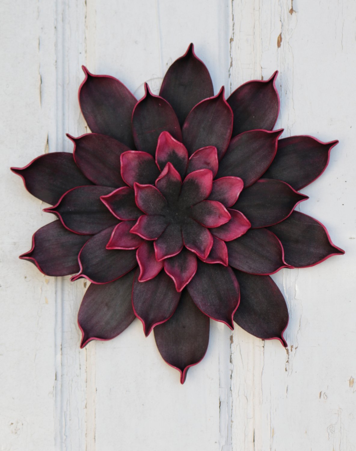 Künstliche Soft flower 'Blüte / Wanddeko', Ø 30 cm, rot-schwarz
