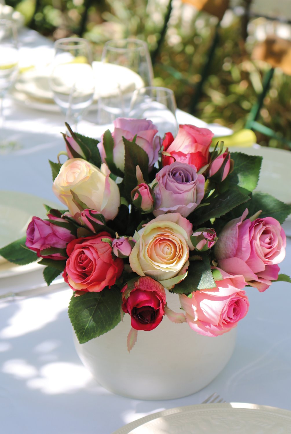 Artificial bouquet of wild roses, 16-flowers, 28 cm, pink-white