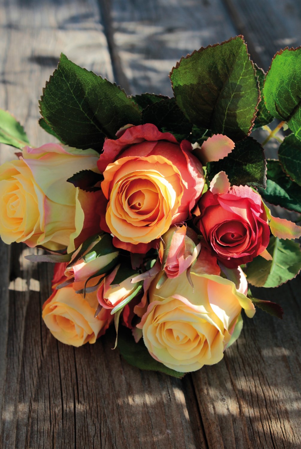 Artificial bunch of roses, 7-flowers, 28 cm, yellow-orange