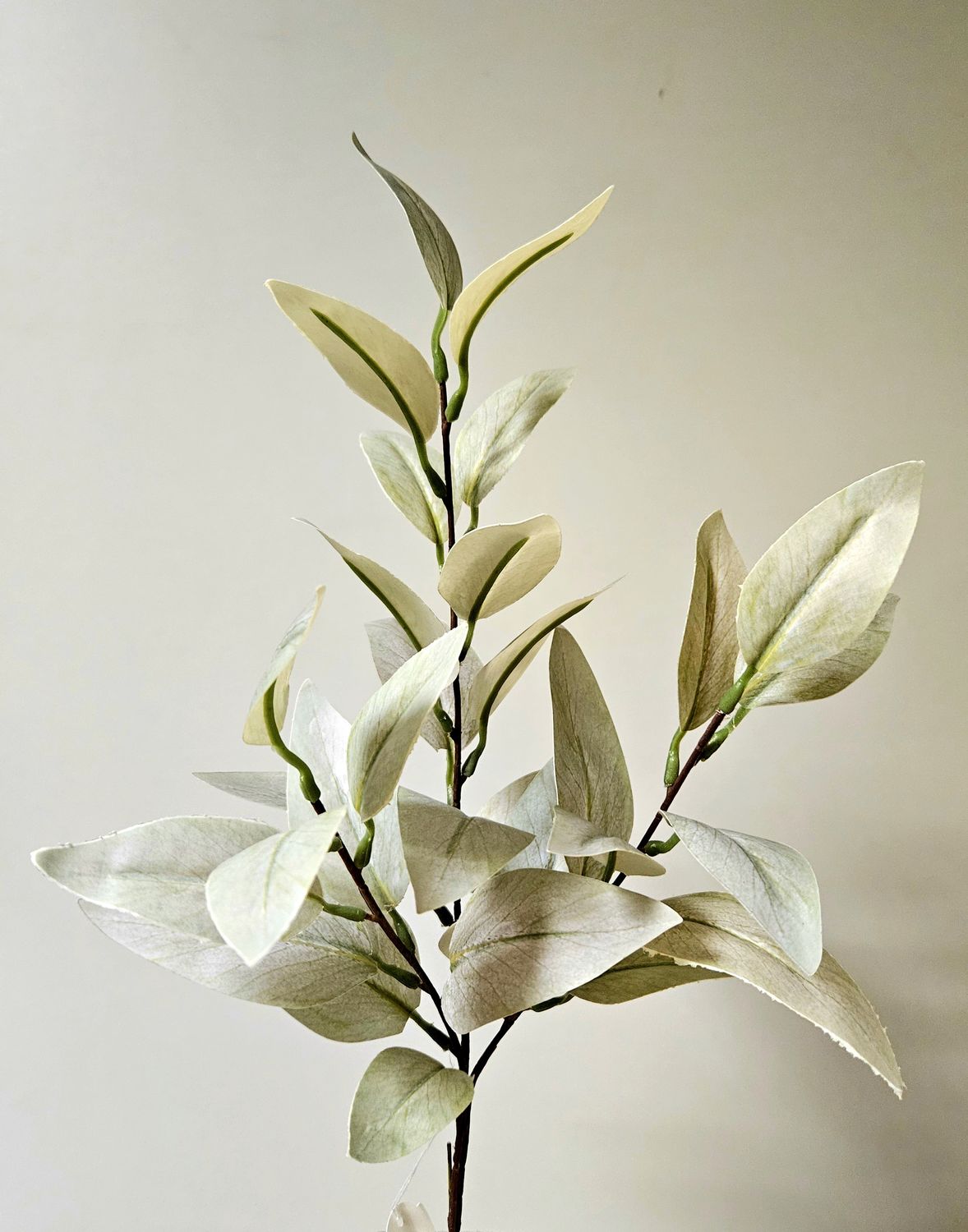 Fake Eukalyptuszweig, 67 cm, Soft Feel, grün-grau Fake Eukalyptuszweig, 67 cm, Soft Feel, grün-grau