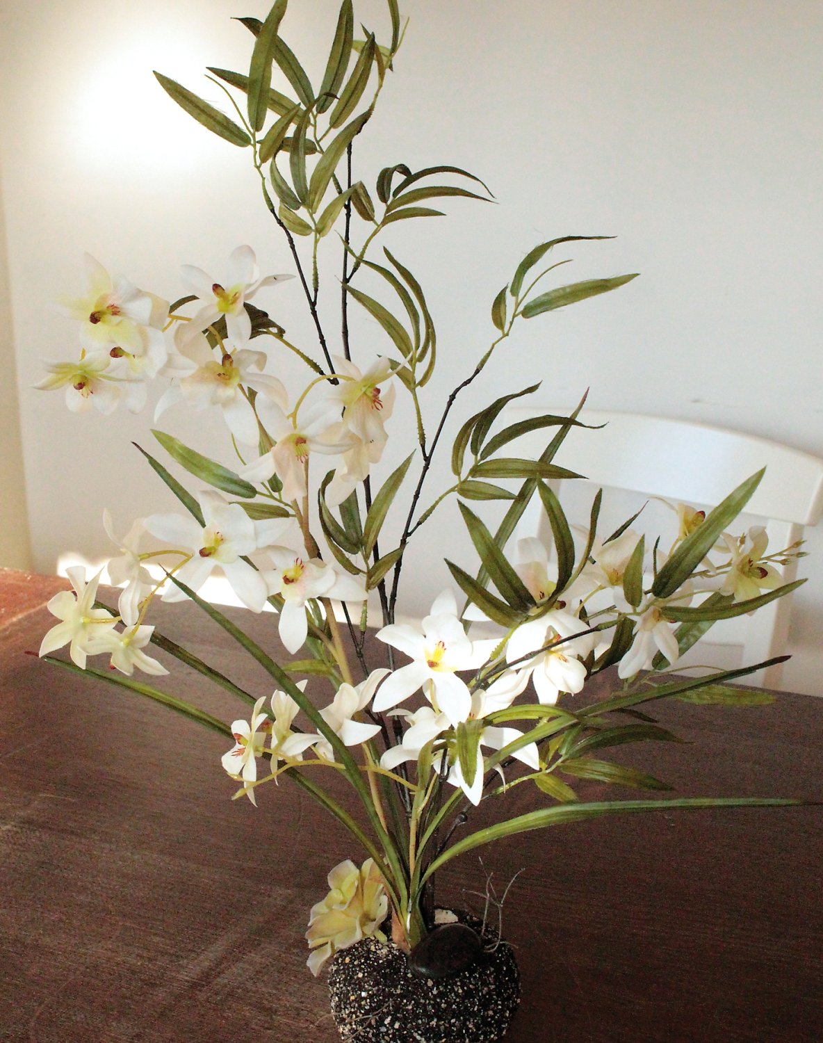 Orchidee Dendrobium 75x35cm weiß-creme im weißen Dekotopf GA Kunstblumen 