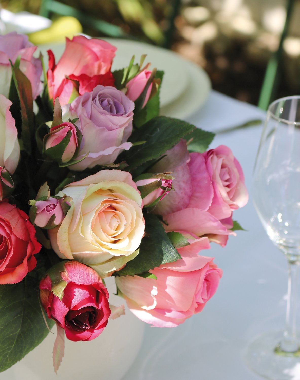 Artificial bouquet of wild roses, 16-flowers, 28 cm, pink-white