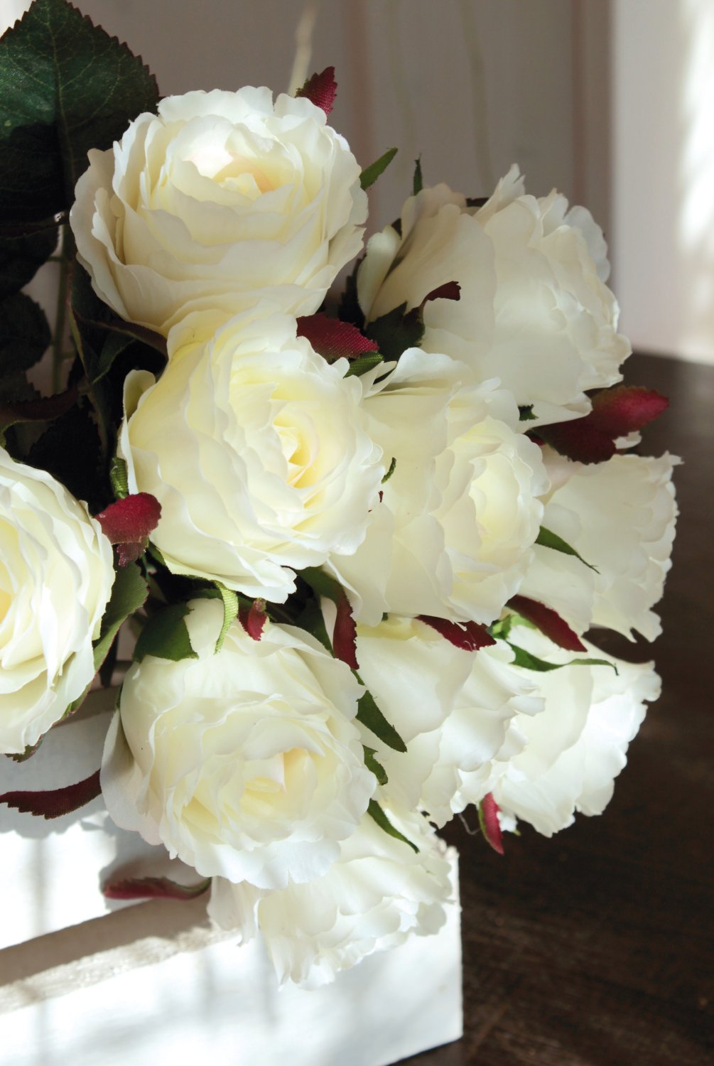 Mazzo di rose artificiali, 9 fiori, 37 cm, bianco-crema