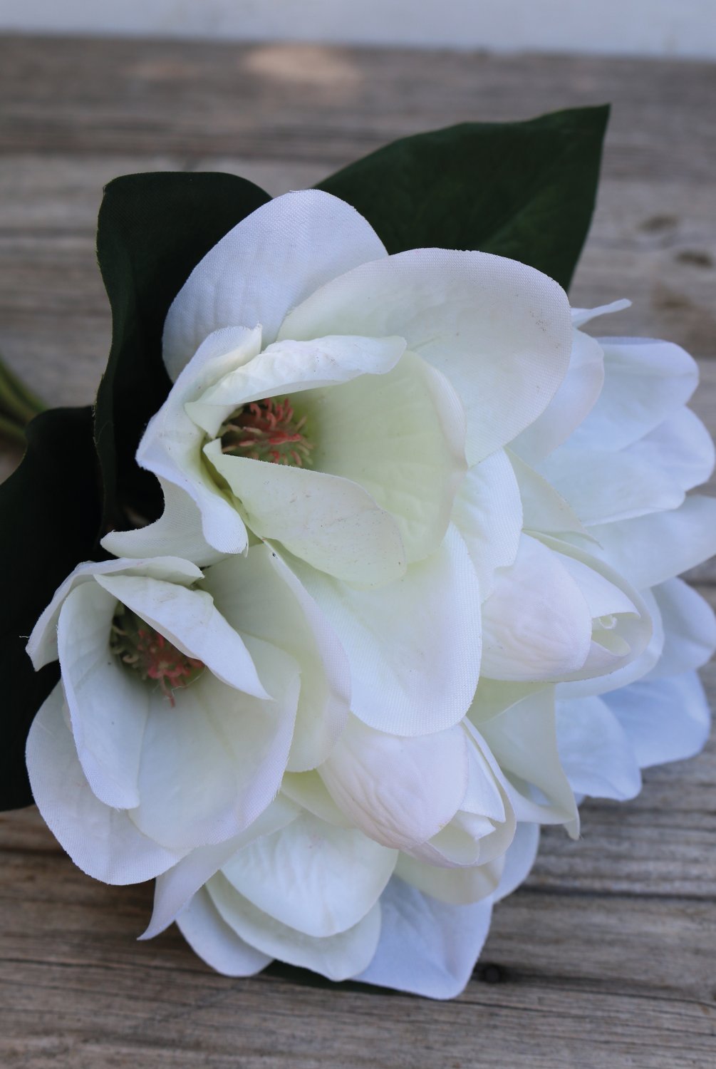Fake magnolia bunch, 7-fold, 31 cm, beige-white
