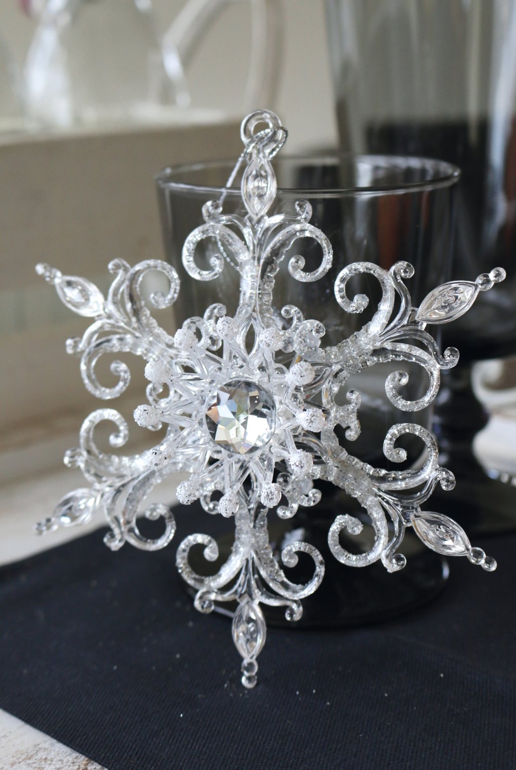 Deko Ornament, Acryl, Ø 14 cm, weiß-silber