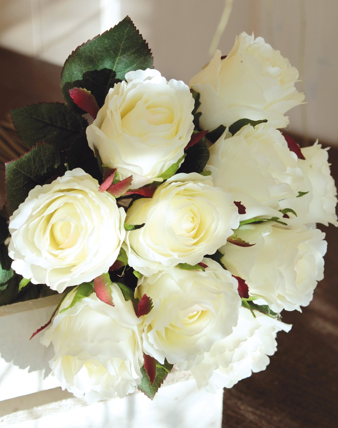 Mazzo di rose artificiali, 9 fiori, 37 cm, bianco-crema