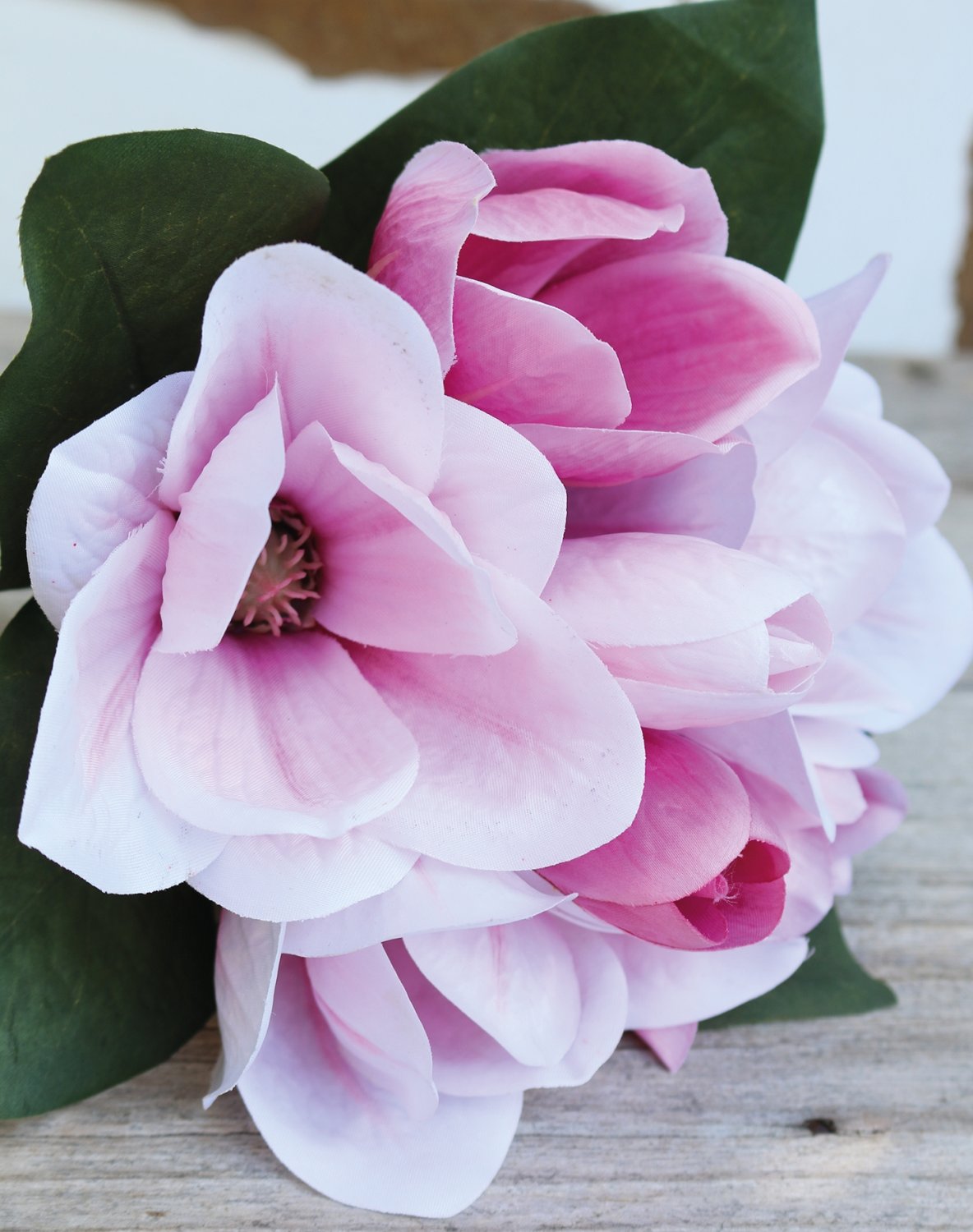 Artificial magnolia bunch, 7-flowers, 31 cm, pink