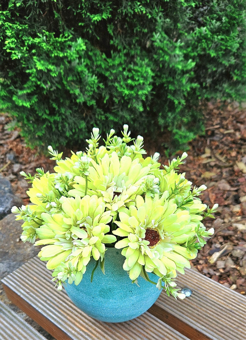 Künstlicher Gerberastrauß mit 7 Blüten, 30 cm, Ø 22 cm, creme-grün