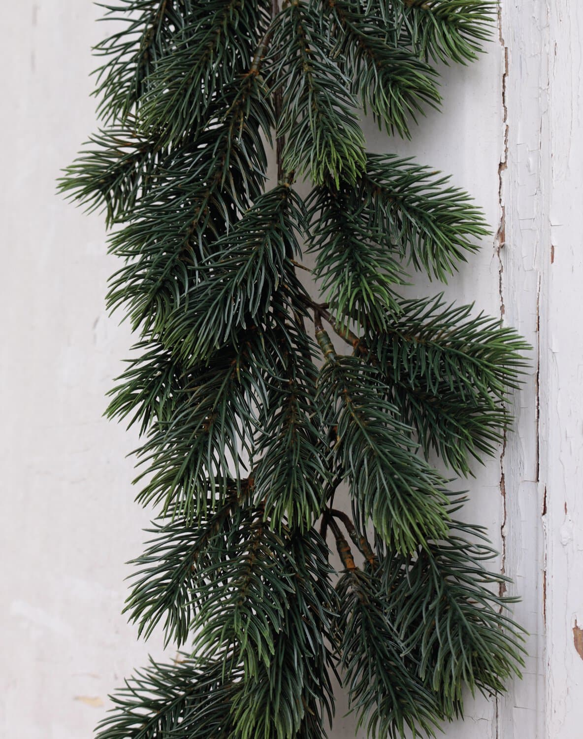 Künstliche Tannengirlande Oslo Mit Zapfen - 180cm Spritzguss