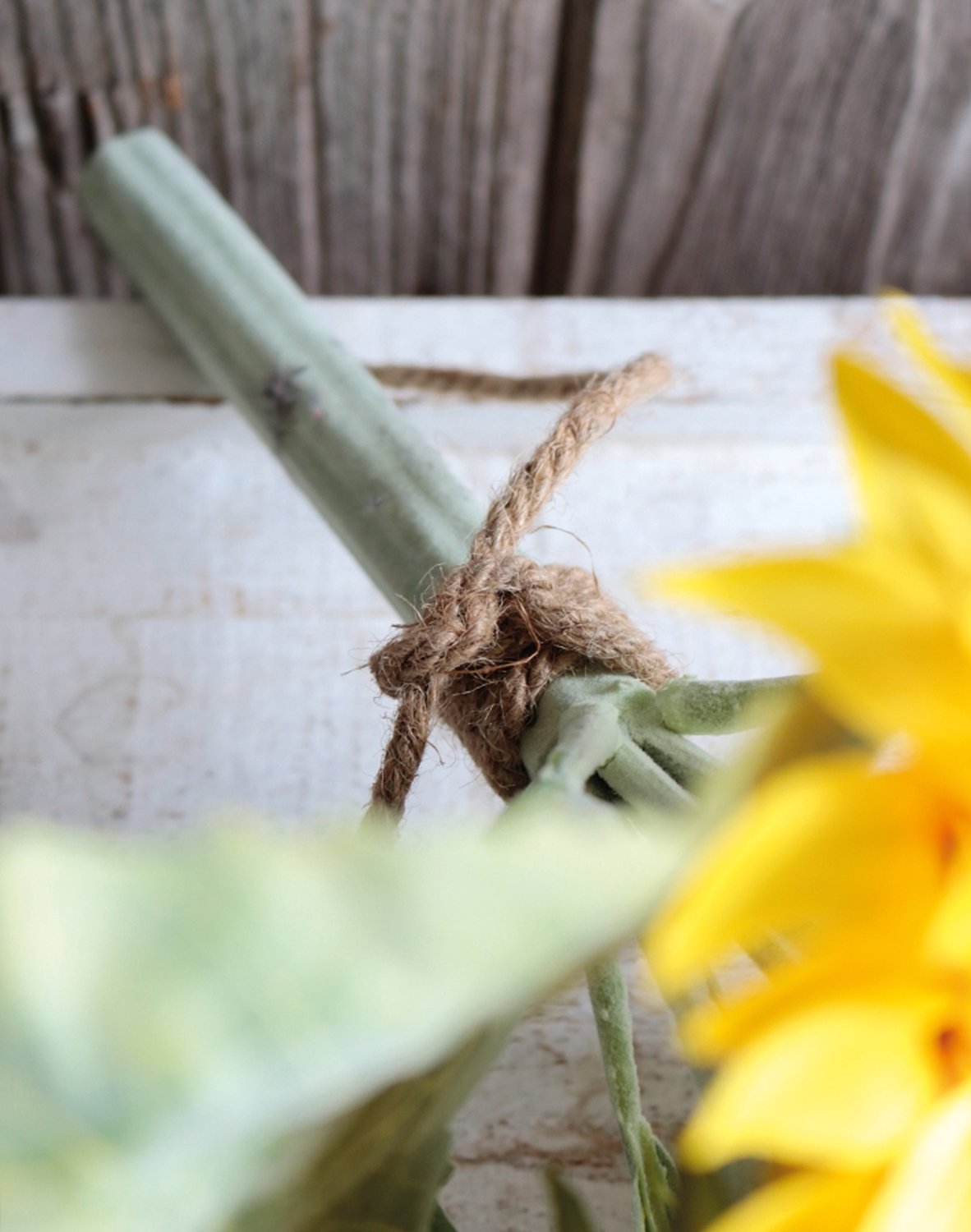 Künstlicher Sonnenblumenbund, 6-fach, 35 cm, gelb