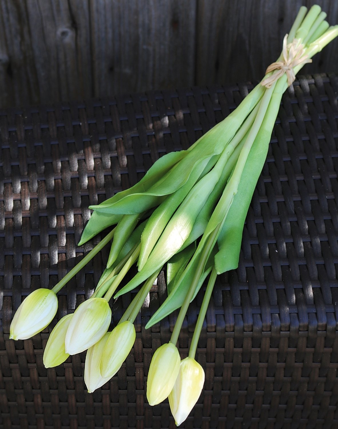 Künstlicher Tulpenbund, 7-fach, 44 cm, Real Touch, weiß-grün