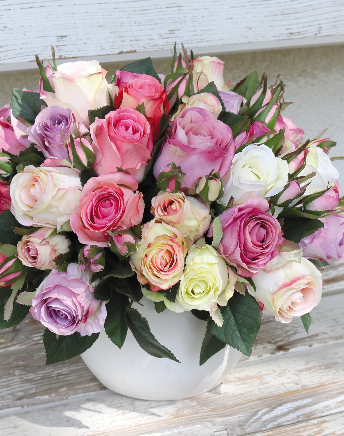 Artificial bouquet of wild roses, 24-flowers, 28 cm, beige-rose