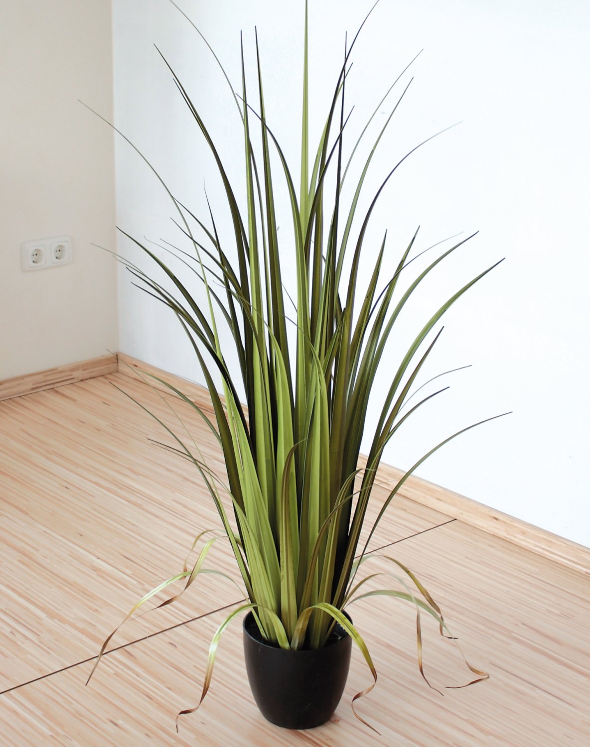 Ciuffo d'erba artificiale, in vaso, 120 cm, verde