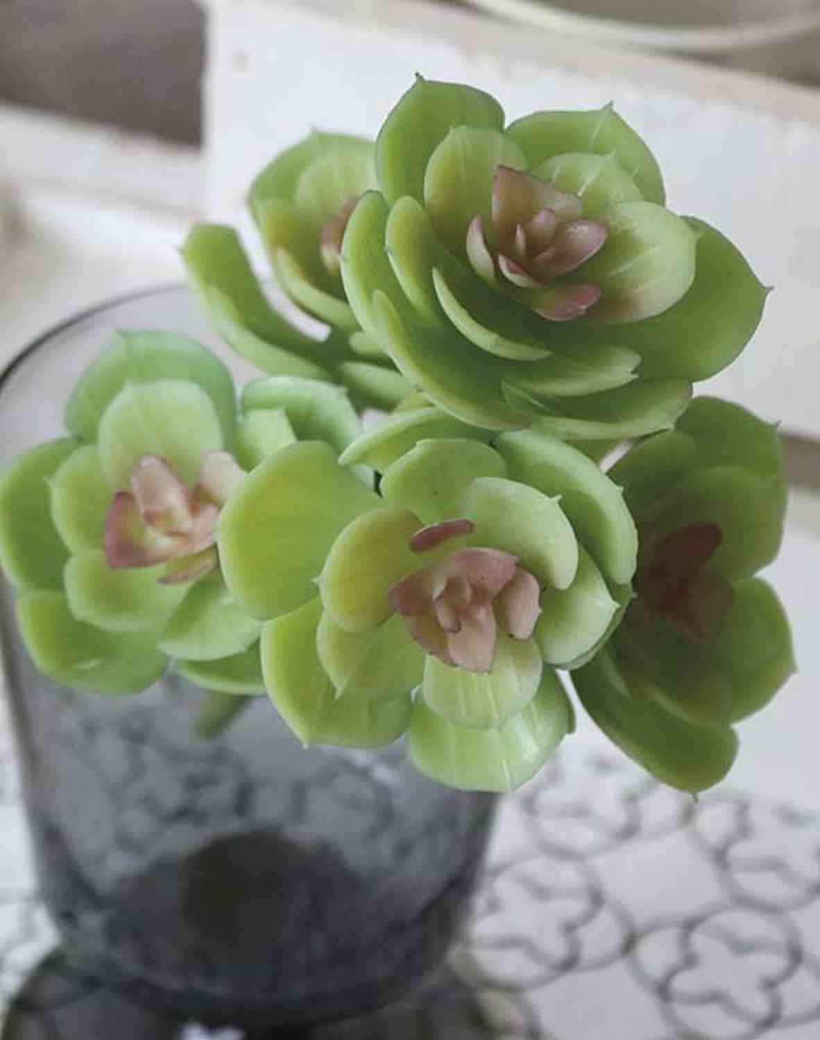 Künstliche Aeonium auf Steckstab, 18 cm, grün-rosa