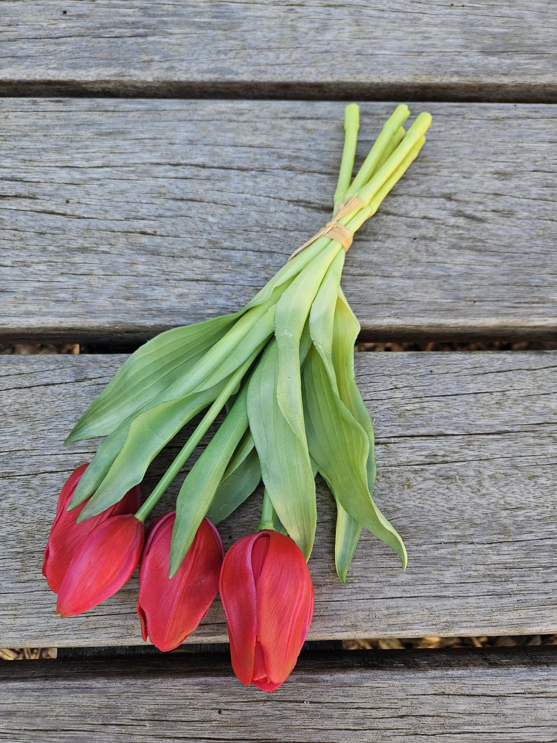 Ramillete de tulipanes de imitación, 5 flores, 28 cm, fucsia Ramillete de tulipanes de imitación, 5 flores, 28 cm, fucsia