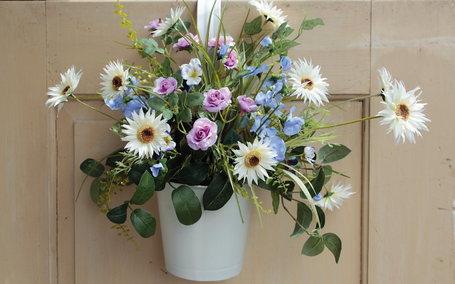 Künstliches Blumenbouquet im Hängtopf, 45 cm, dunkelblau