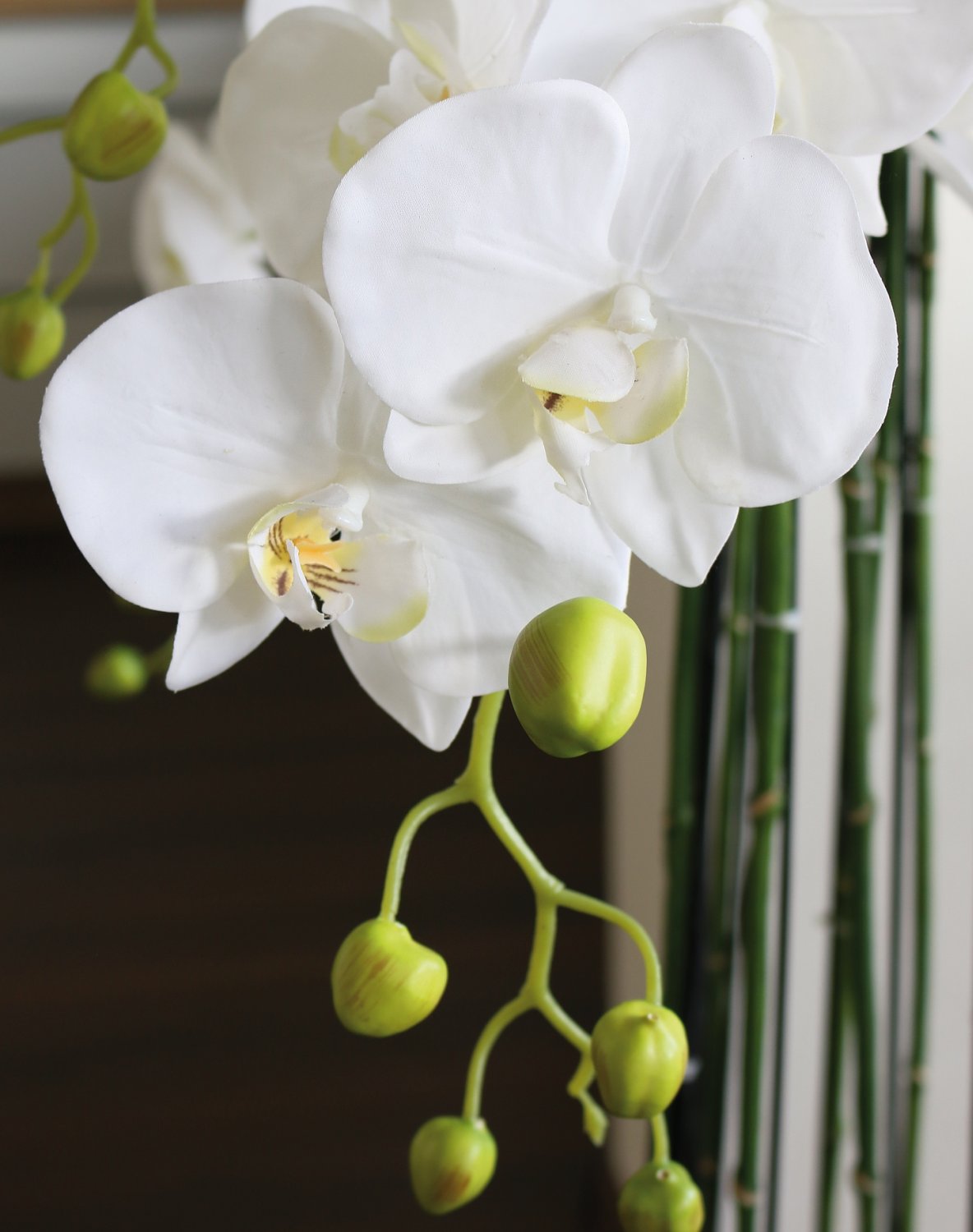 Künstliche Orchidee Phalaenopsis in 'Erde', 9-fach, 120 cm, Real Touch, weiß